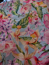 Load image into Gallery viewer, Medium Lot 4