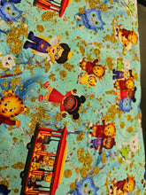 Load image into Gallery viewer, Medium Stretch Lot 4
