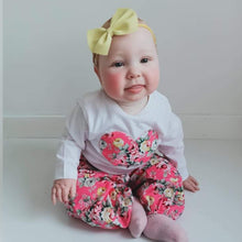 Load image into Gallery viewer, Heart Tee